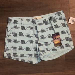 Elephant shorts